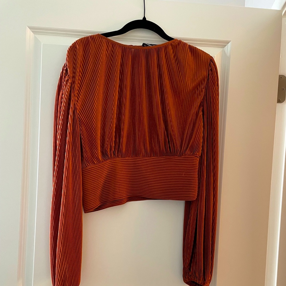 Fifth Label Cropped Copper Top